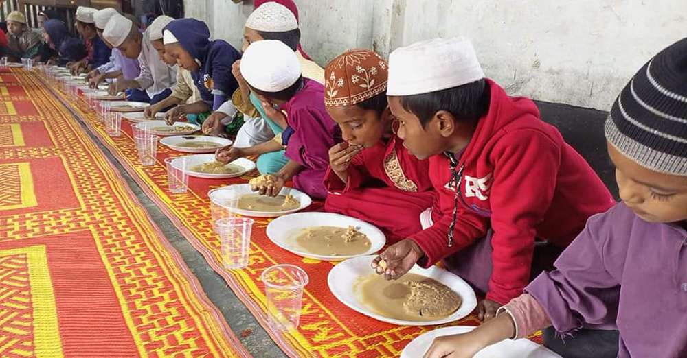 Cake festival with children